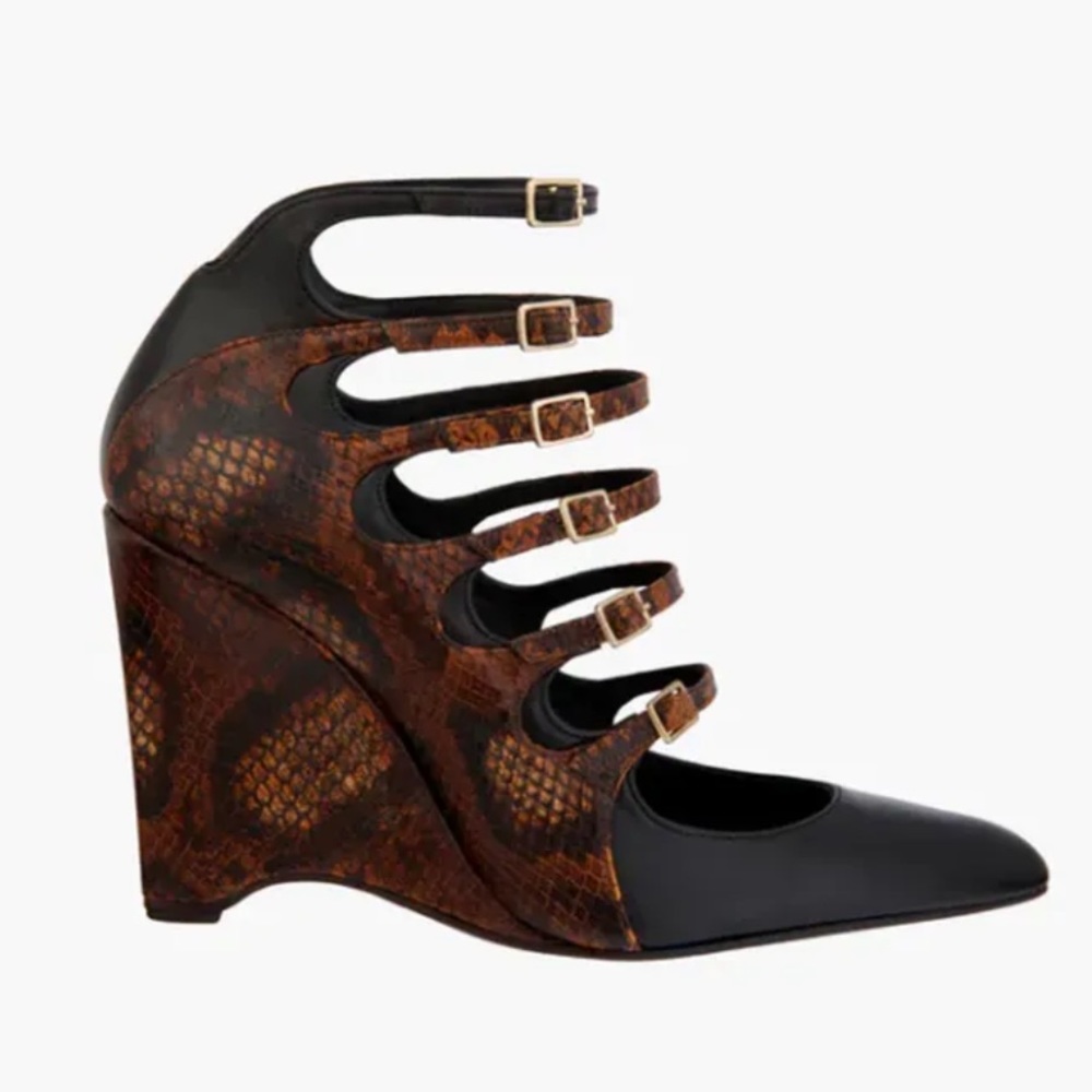 NWT ZARA Leather limited edition wedge